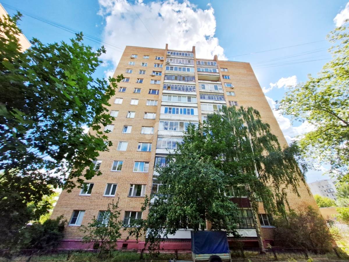 На фото представлен многоквартирный жилой дом в Сарове, ул. Некрасова, д 3