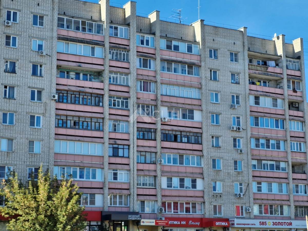 Можно ли работать с несколькими агентствами недвижимости одновременно? Фото представлено СЦН