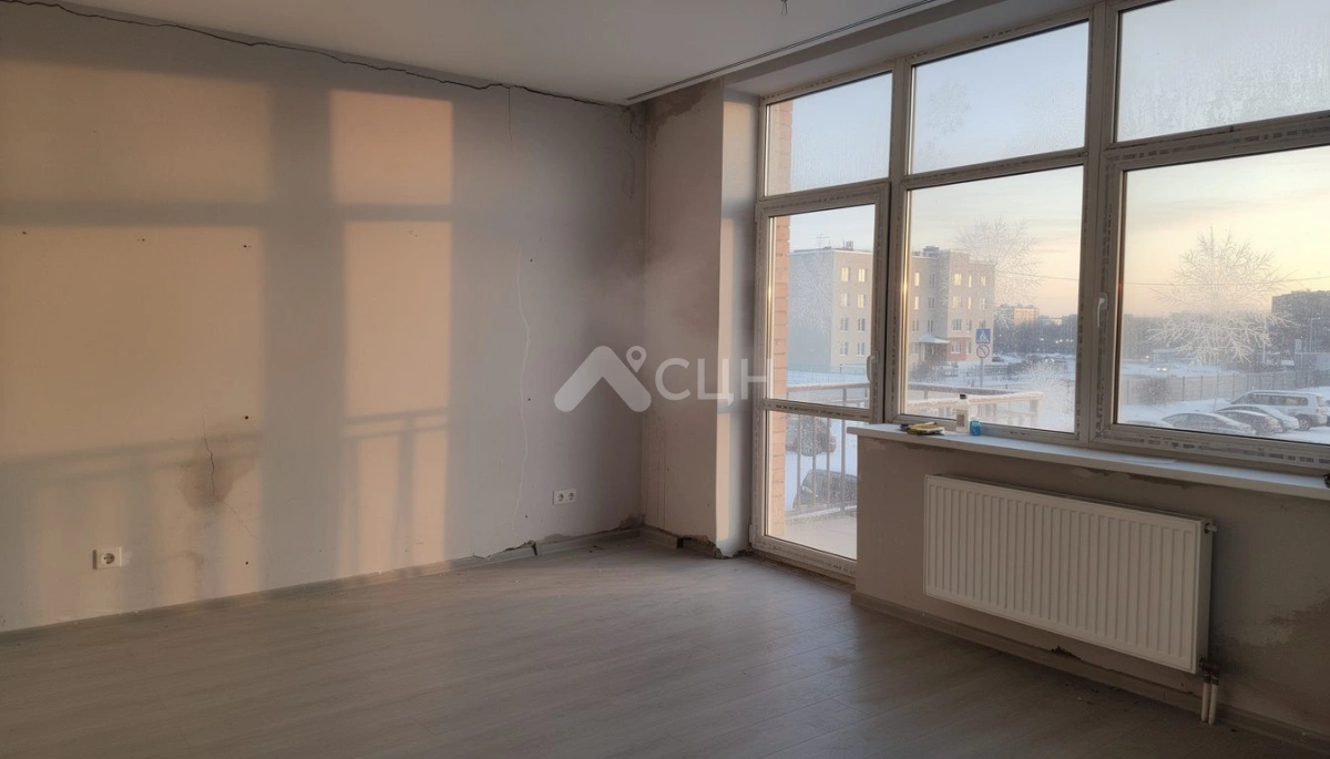 Узнайте, как выявить скрытые дефекты и теплопотери при приёмке квартиры зимой. Советы экспертов СЦН по проверке окон, стен...