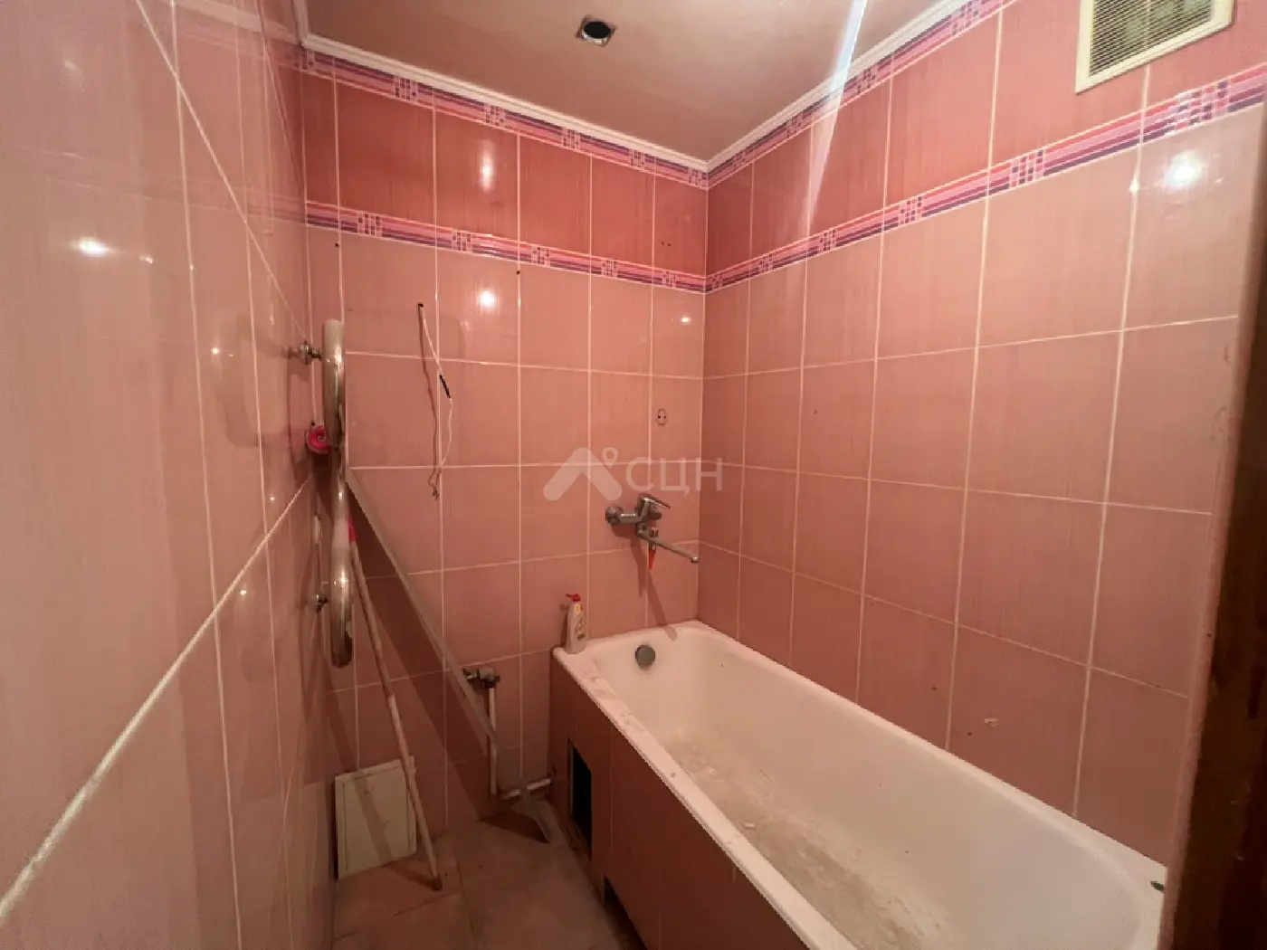 Фотография: продажа трехкомнатная квартира, Саров, улица Академика Харитона, 2 - фото 1 из 6