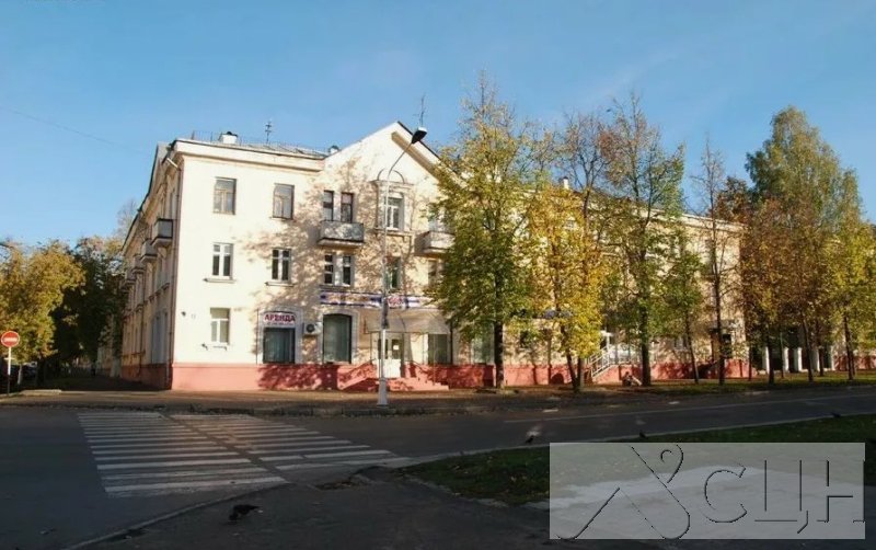 Фасад дома: Нижегородская область, Саров, проспект Ленина, 13