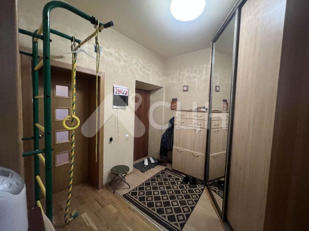 авито квартир без посредников : Г. Саров, проспект Мира, 14, 3-комн квартира, этаж 1 из 2, продажа.